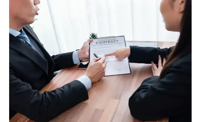 How a SaaS Contract Lawyer Can Safeguard Your Software Business?