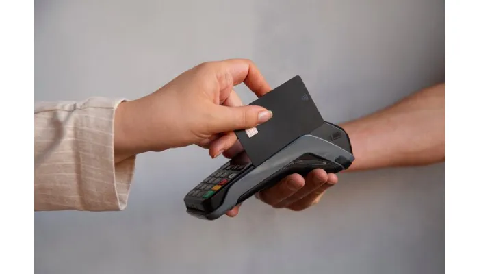 Card Machine Comparison: Which One Saves You Money?