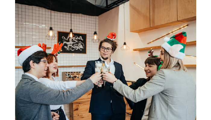 How to Plan a Christmas Party in Sydney That Everyone Remembers?
